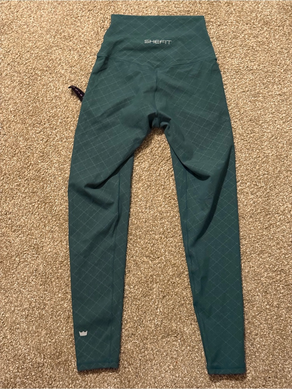 SHEFIT | Women's Squat Proof Boss Leggings Conquer Green Size Small - Picture 2 of 3